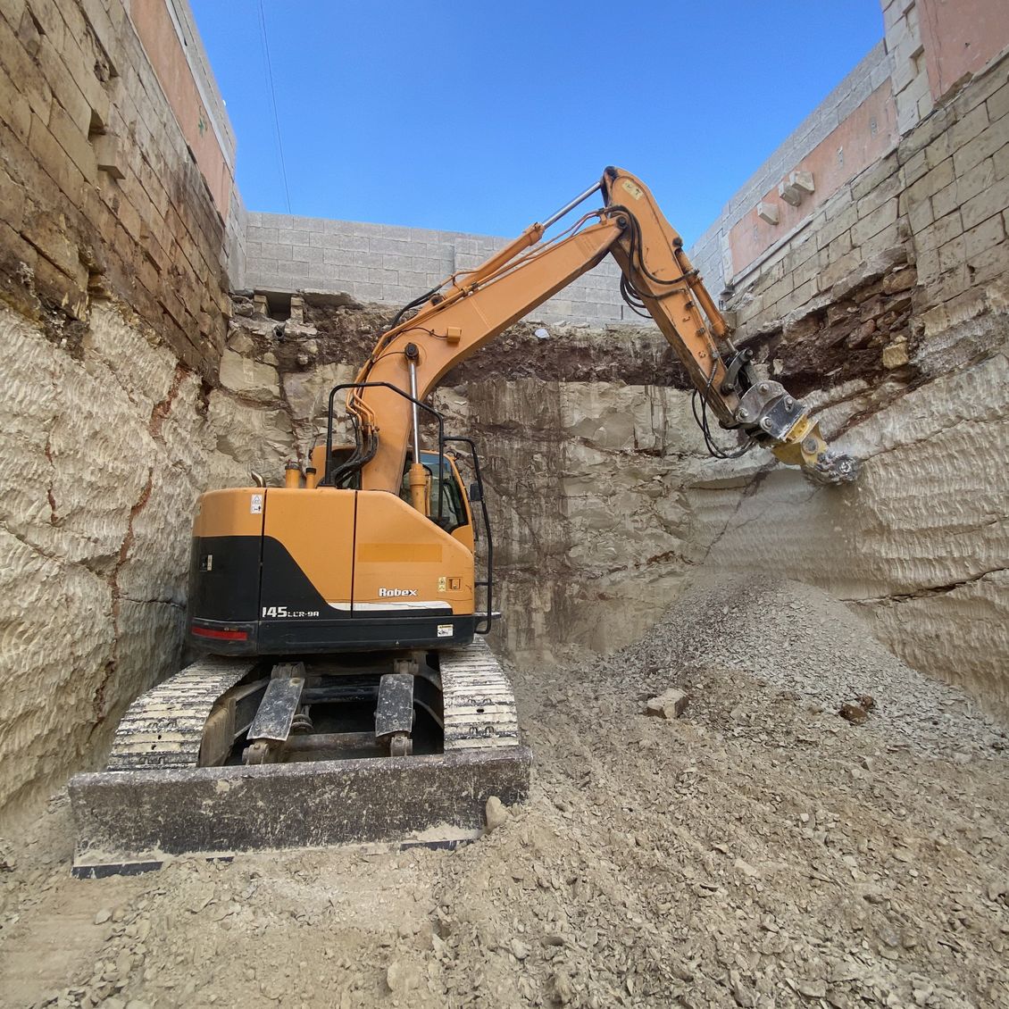 excavation construction crawler