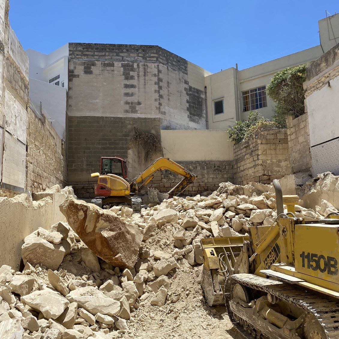 construction site crawler