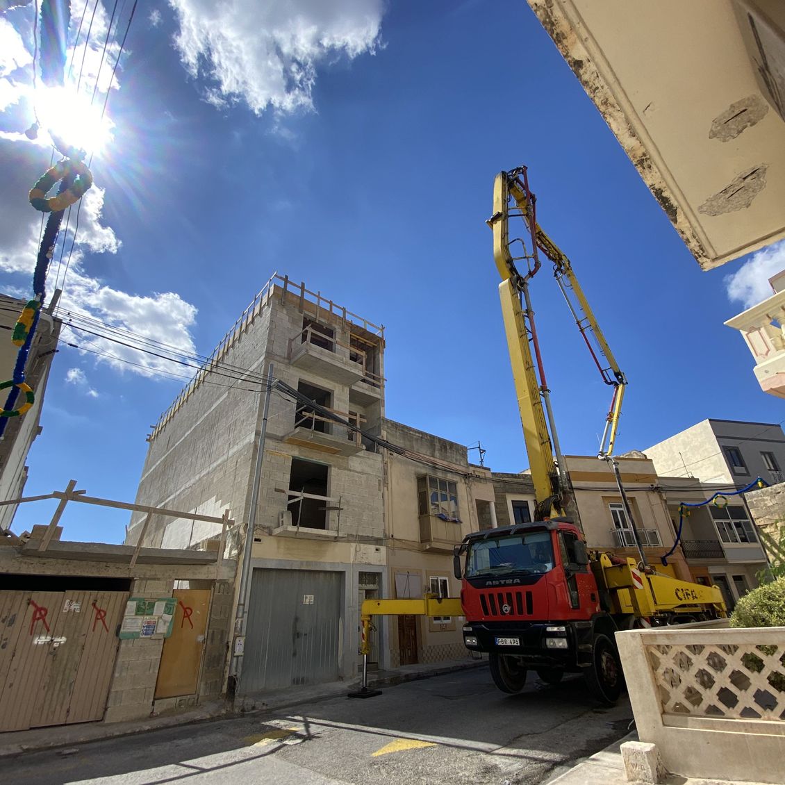 building construction crane