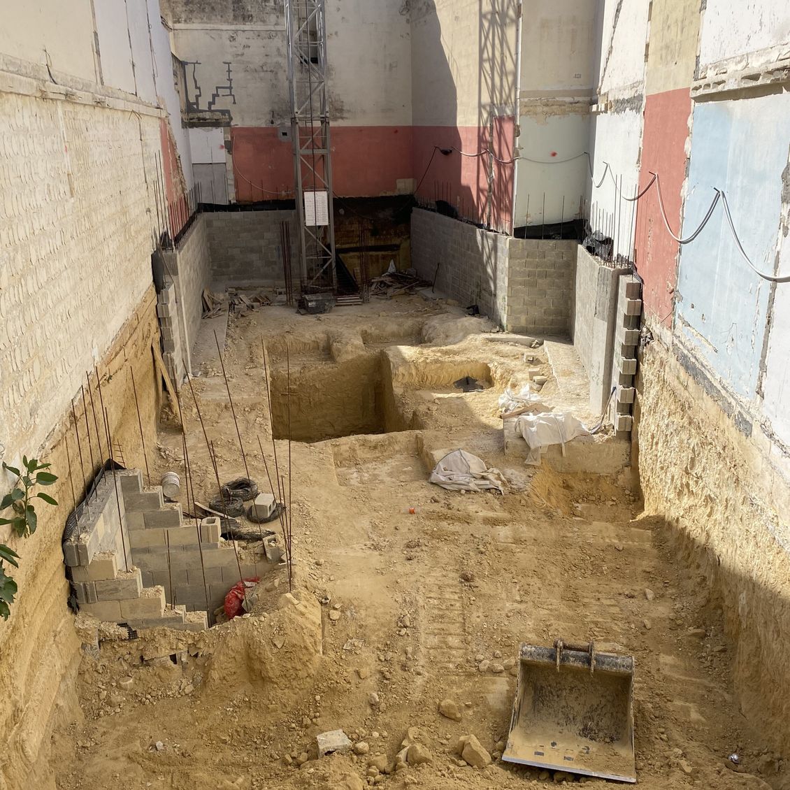 construction site crawler excavation