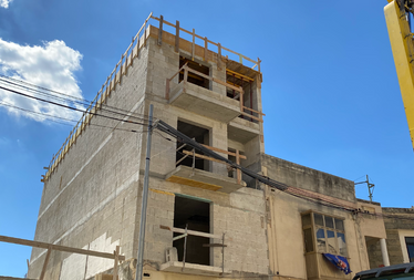 Building apartment construction